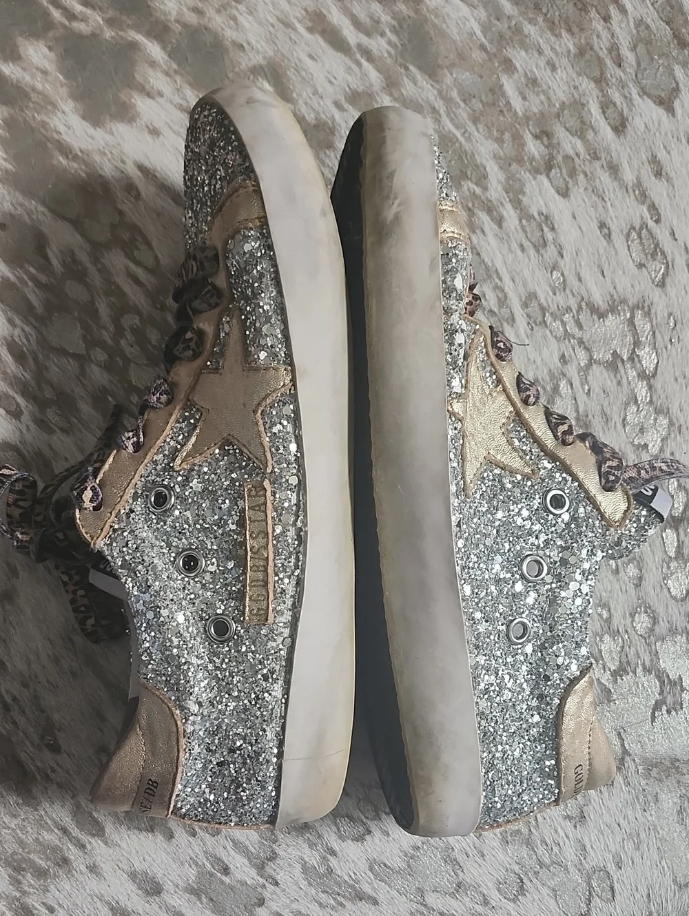 Golden Goose Super-Star Low Top Sneakers in Silver Glitter Sz41